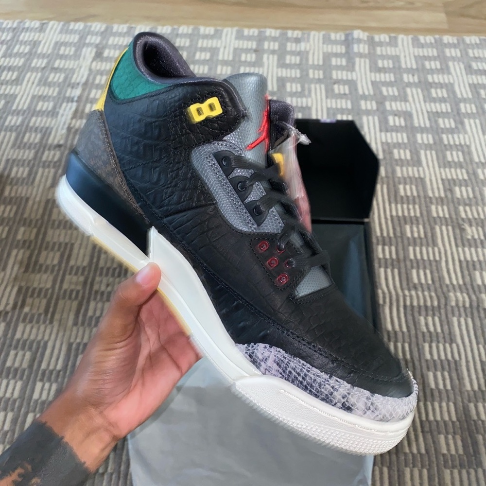 JORDAN 3 RETRO SE ANIMAL INSTINCT 2.0